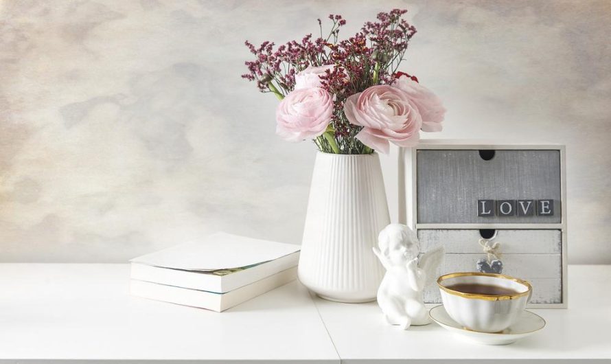 Odkryj najpopularniejsze długo kwitnące byliny wieloletnie do ogrodu, które zachwycą rok po roku